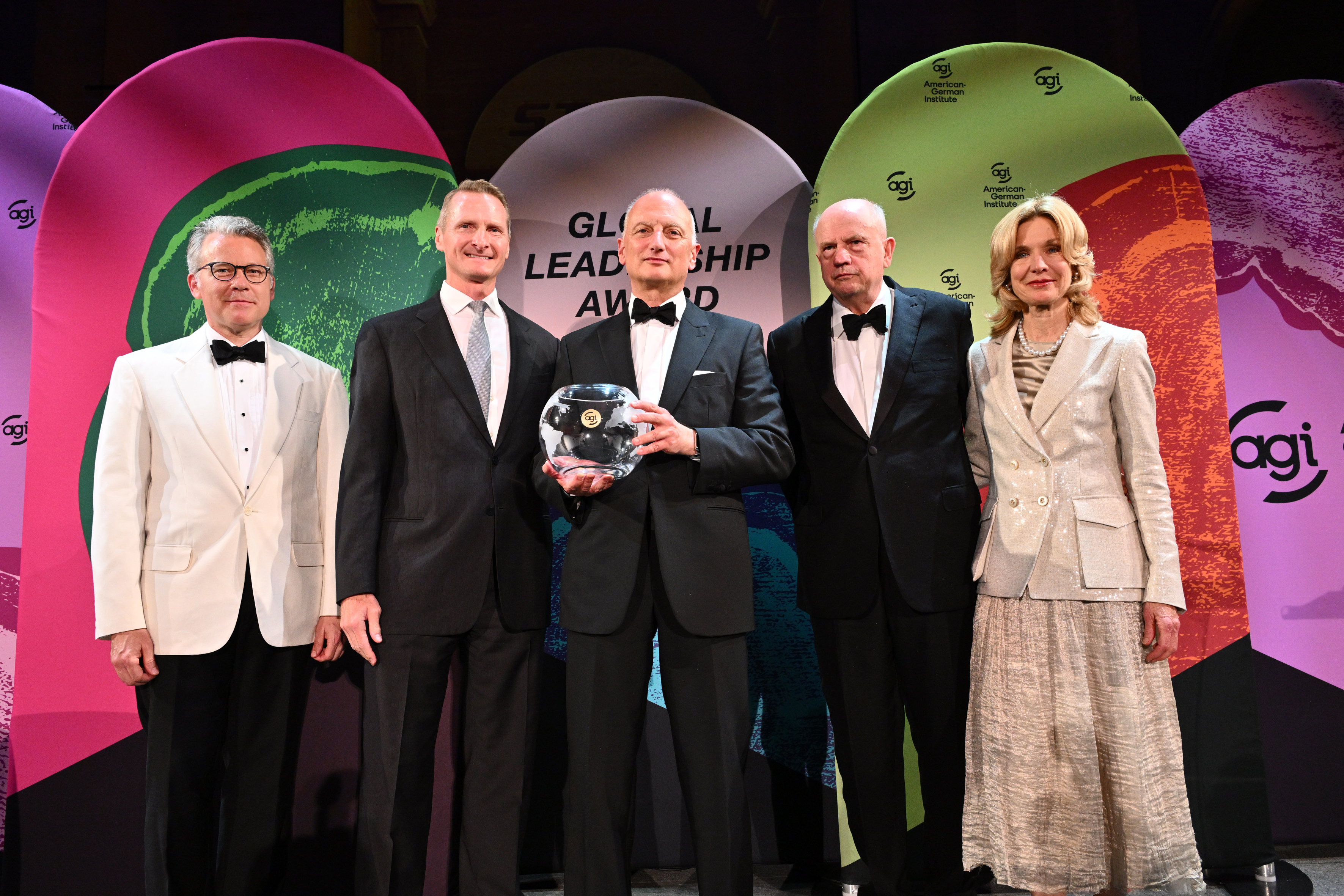 Dr. Nikolas Stihl recebe o Global Leadership Award